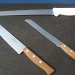 Kenyérszeletelő kés